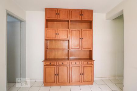 Sala de apartamento para alugar com 2 quartos, 92m² em Setor Oeste, Goiânia