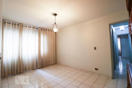 Sala de apartamento para alugar com 2 quartos, 92m² em Setor Oeste, Goiânia