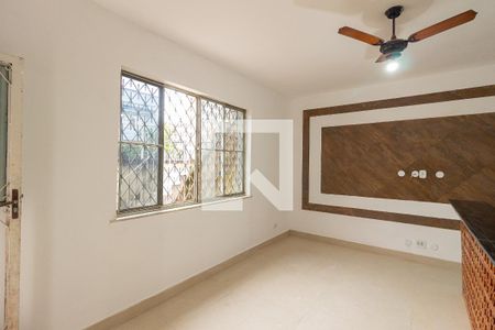 Sala/Cozinha de kitnet/studio para alugar com 1 quarto, 50m² em Senador Vasconcelos, Rio de Janeiro