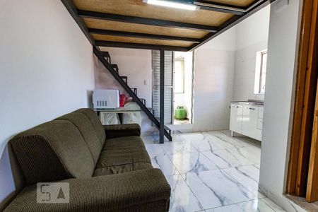 Sala de kitnet/studio para alugar com 1 quarto, 28m² em Cidade Monções, São Paulo