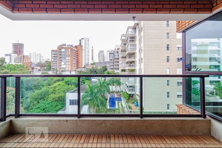 Varanda de apartamento para alugar com 3 quartos, 144m² em Vila Madalena, São Paulo