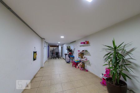 Casa à venda com 150m², 3 quartos e 4 vagas Casa à venda com 150m², 3 quartos e 4 vagasGaragem