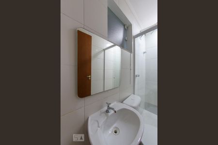 Casa à venda com 150m², 3 quartos e 4 vagas Casa à venda com 150m², 3 quartos e 4 vagasBanheiro de Serviço