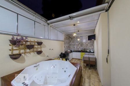 Casa à venda com 150m², 3 quartos e 4 vagas Casa à venda com 150m², 3 quartos e 4 vagasArea externa