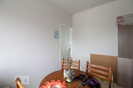 Sala de apartamento para alugar com 2 quartos, 55m² em Vila Galvão, Guarulhos