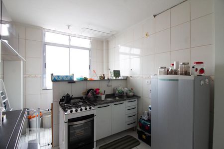 Apartamento à venda com 55m², 2 quartos e 1 vaga Apartamento à venda com 55m², 2 quartos e 1 vagaCozinha