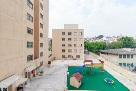 Vista Sala de apartamento à venda com 2 quartos, 54m² em Vila Babilônia, São Paulo