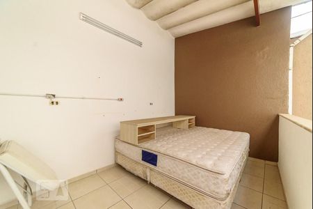 Casa à venda com 295m², 5 quartos e 3 vagas Casa à venda com 295m², 5 quartos e 3 vagasÁrea Externa