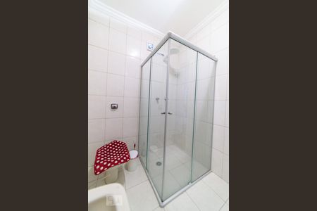 Casa à venda com 295m², 5 quartos e 3 vagas Casa à venda com 295m², 5 quartos e 3 vagasBanheiro 2