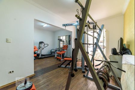 Casa à venda com 295m², 5 quartos e 3 vagas Casa à venda com 295m², 5 quartos e 3 vagasQuarto 3