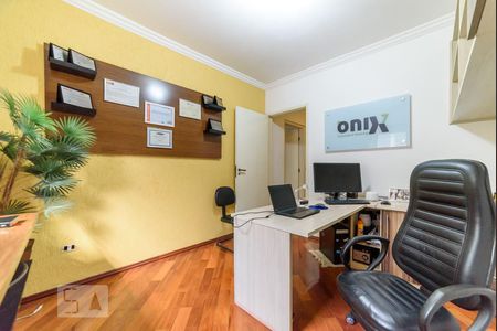 Casa à venda com 295m², 5 quartos e 3 vagas Casa à venda com 295m², 5 quartos e 3 vagasEscritório