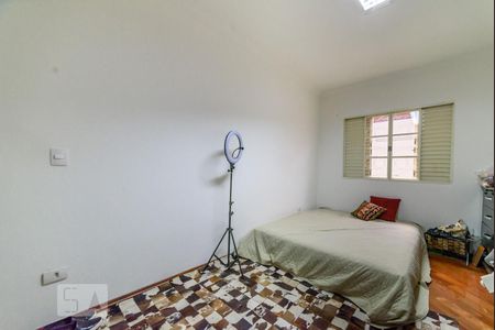 Casa à venda com 295m², 5 quartos e 3 vagas Casa à venda com 295m², 5 quartos e 3 vagasQuarto 1