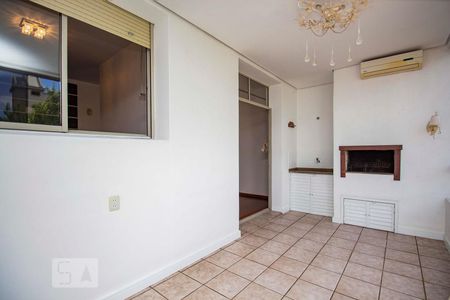 Varanda com Churrasqueira  de apartamento para alugar com 1 quarto, 76m² em Bela Vista, Porto Alegre