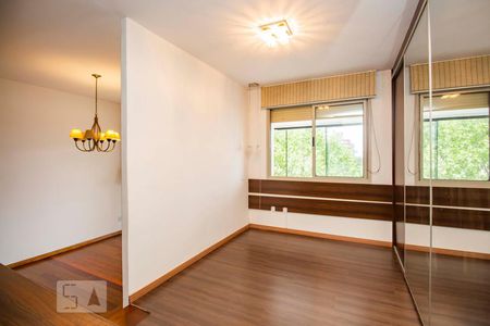 Quarto  de apartamento para alugar com 1 quarto, 76m² em Bela Vista, Porto Alegre