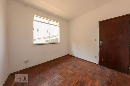 Sala de apartamento para alugar com 3 quartos, 95m² em Alto Barroca, Belo Horizonte