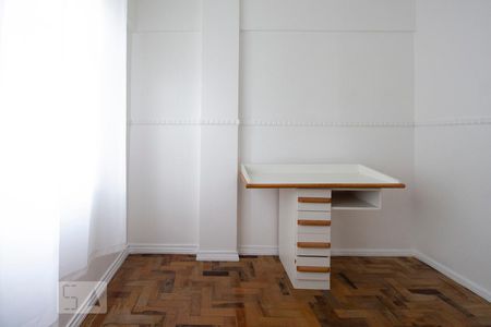 Quarto 01 de apartamento para alugar com 3 quartos, 58m² em Centro, Florianópolis