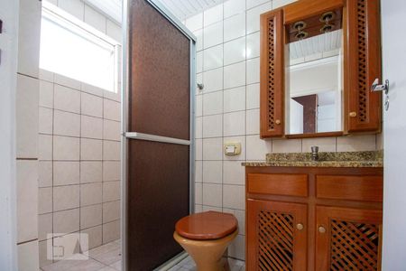 Banheiro de apartamento para alugar com 3 quartos, 58m² em Centro, Florianópolis