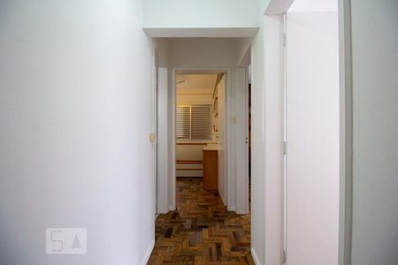 Corredor de apartamento para alugar com 3 quartos, 58m² em Centro, Florianópolis