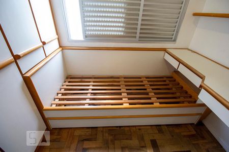 Quarto 03 de apartamento para alugar com 3 quartos, 58m² em Centro, Florianópolis