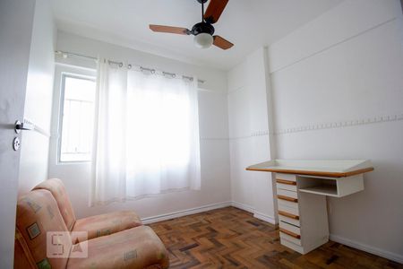 Quarto 01 de apartamento para alugar com 3 quartos, 58m² em Centro, Florianópolis