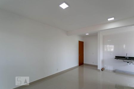 Sala de apartamento à venda com 2 quartos, 60m² em Rio Branco, Belo Horizonte