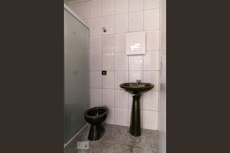 Banheiro de casa para alugar com 1 quarto, 40m² em Vila Rosália, Guarulhos