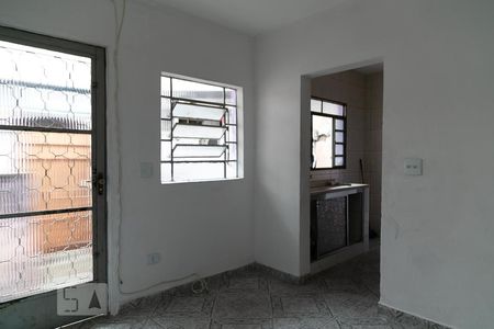 Sala de casa para alugar com 1 quarto, 40m² em Vila Rosália, Guarulhos