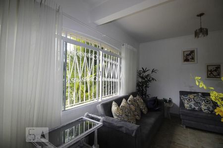 Sala de casa à venda com 5 quartos, 200m² em Vila Vessoni, São Paulo