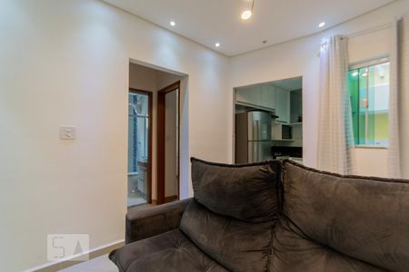 Sala de casa de condomínio para alugar com 2 quartos, 82m² em Vila Príncipe de Gales, Santo André