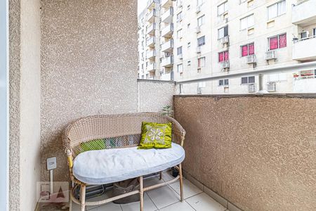 Sala de apartamento à venda com 2 quartos, 56m² em Taquara, Rio de Janeiro