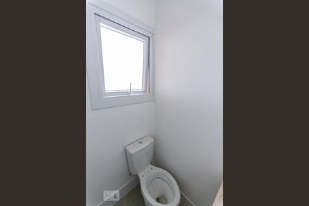 Lavabo de casa de condomínio à venda com 3 quartos, 405m² em Pedra Redonda, Porto Alegre