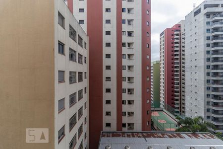 Vista do Quarto  de apartamento para alugar com 2 quartos, 50m² em Bela Vista, São Paulo