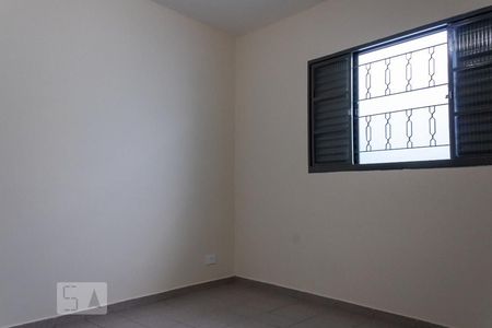 Quarto de casa para alugar com 1 quarto, 35m² em Vila São Domingos, São Paulo