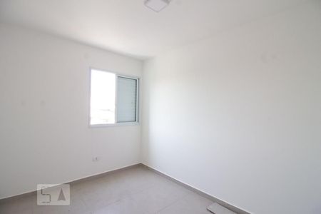 Quarto de apartamento para alugar com 1 quarto, 44m² em Jardim Vila Galvao, Guarulhos
