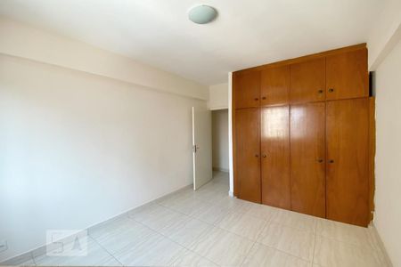 Quarto de apartamento para alugar com 2 quartos, 75m² em Centro, Sorocaba