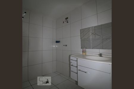 Banheiro de kitnet/studio para alugar com 1 quarto, 30m² em Vila Sao Geraldo, São Paulo