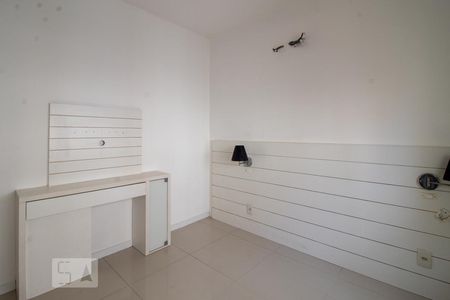 Suíte 1 de apartamento à venda com 3 quartos, 69m² em Vila Ipiranga, Porto Alegre