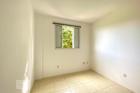 Quarto 1 de apartamento para alugar com 2 quartos, 50m² em Vila Nova, Novo Hamburgo