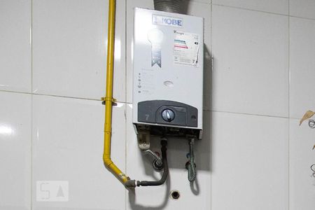 Casa de condomínio à venda com 836m², 5 quartos e 5 vagas Casa de condomínio à venda com 836m², 5 quartos e 5 vagasÁrea de serviço