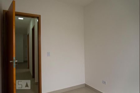 Quarto 1 de apartamento para alugar com 2 quartos, 50m² em Vila Paulo Silas, São Paulo