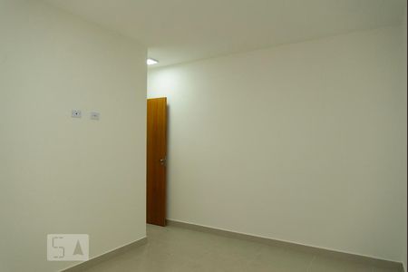 Quarto de apartamento para alugar com 1 quarto, 39m² em Vila Paulo Silas, São Paulo