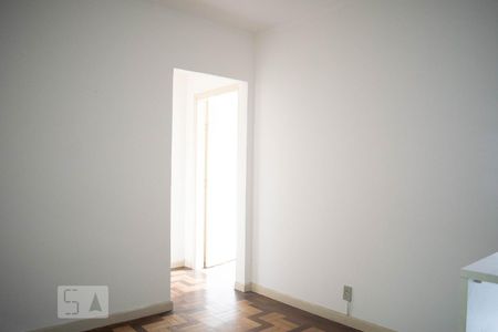 Sala de Estar de apartamento para alugar com 1 quarto, 43m² em Menino Deus, Porto Alegre