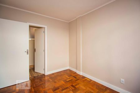 Quarto  de apartamento para alugar com 1 quarto, 40m² em Auxiliadora, Porto Alegre