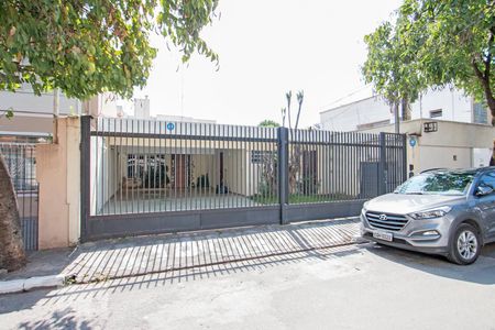 Fachada de casa para alugar com 2 quartos, 193m² em Jardim das Acacias, São Paulo