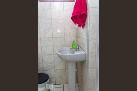 Casa para alugar com 220m², 4 quartos e 2 vagas Casa para alugar com 220m², 4 quartos e 2 vagasBanheiro do Quarto 1