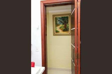 Casa para alugar com 220m², 4 quartos e 2 vagas Casa para alugar com 220m², 4 quartos e 2 vagasSuíte do Quarto 2