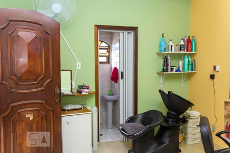 Casa para alugar com 220m², 4 quartos e 2 vagas Casa para alugar com 220m², 4 quartos e 2 vagasQuarto 1