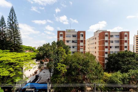 Vista de apartamento para alugar com 2 quartos, 72m² em Indianópolis, São Paulo