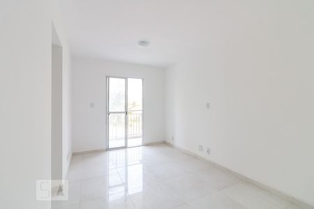 Sala de apartamento para alugar com 3 quartos, 64m² em Macedo, Guarulhos