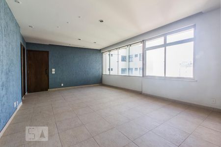 Apartamento à venda com 210m², 4 quartos e 3 vagasSala